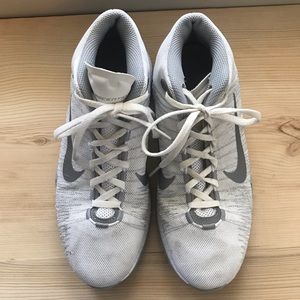 Women’s Nike basketball shoes